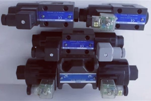 DSG-01，DSG-03，DSG-005系列油研電磁閥，YUKEN電磁換向閥